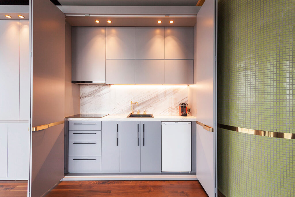 چگونه می توان آشپزخانه مخفی را در دکوراسیون منزل ایجاد کرد